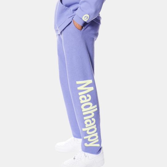 Madhappy Pants - Madhappy Classics Universal Sweatpants Iris XS